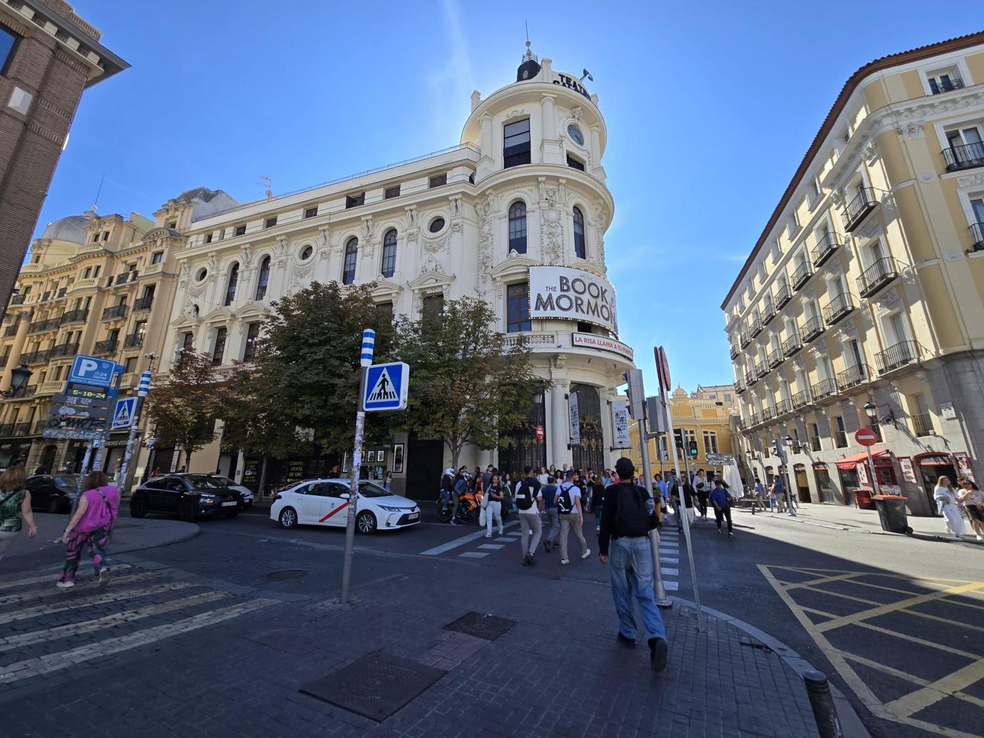 Ch Cruz Madrid Hotel Ngoại thất bức ảnh