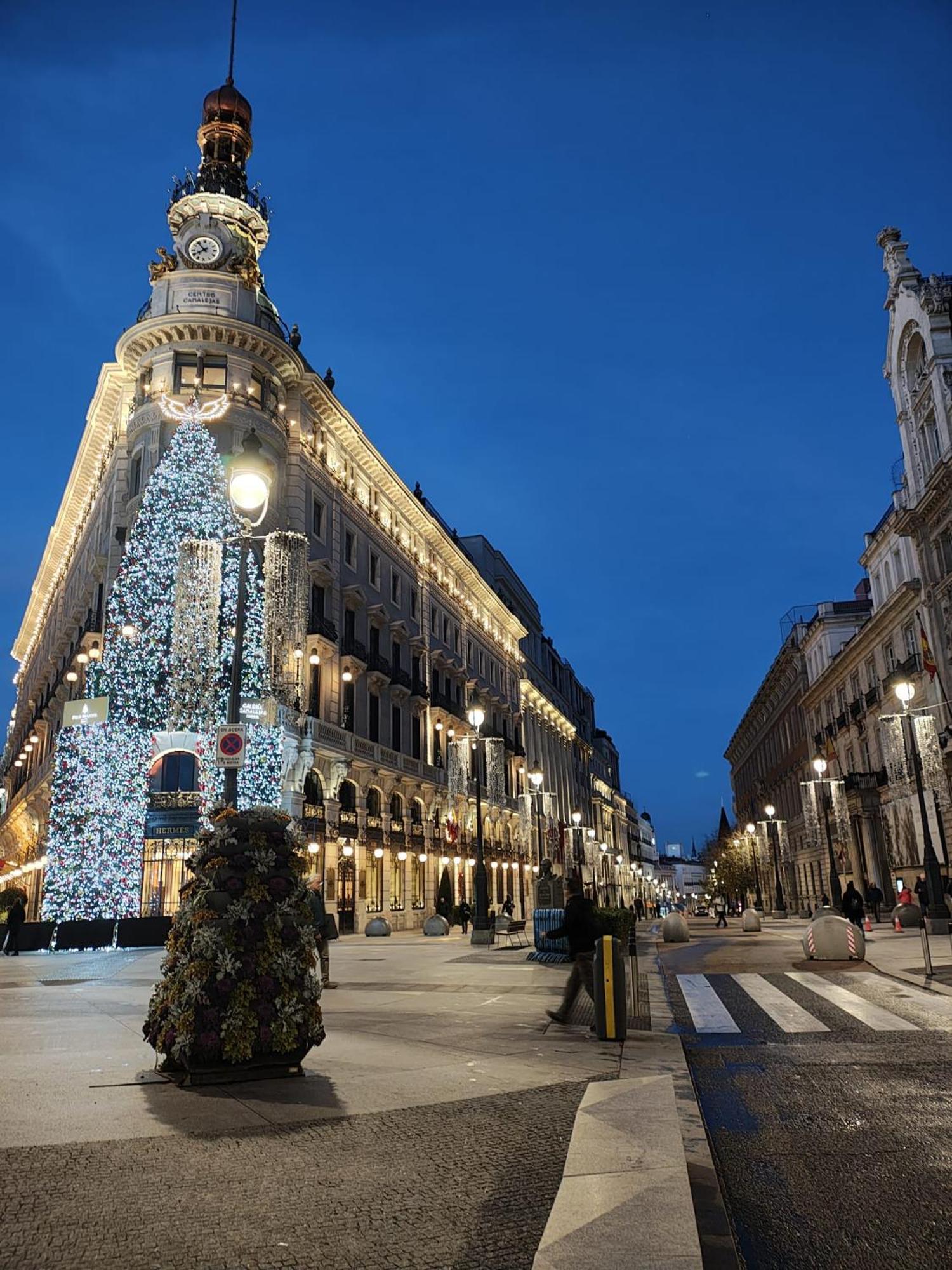 Ch Cruz Madrid Hotel Ngoại thất bức ảnh